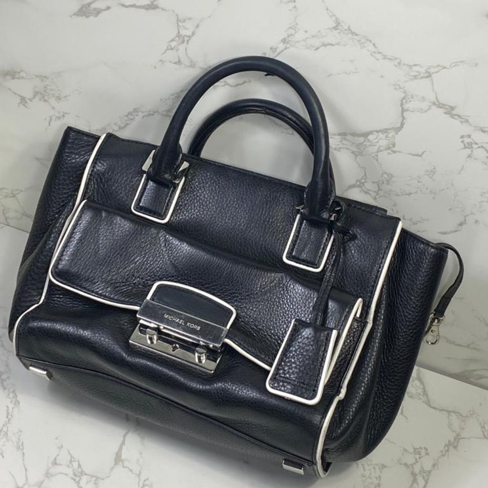 MICHAEL KORS AUDREY BLACK LARGE LEATHER SATCHEL BAG